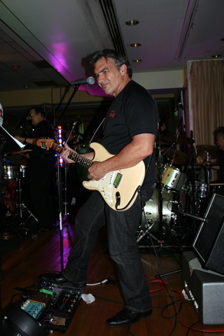 Richard Balseiro, Guitar